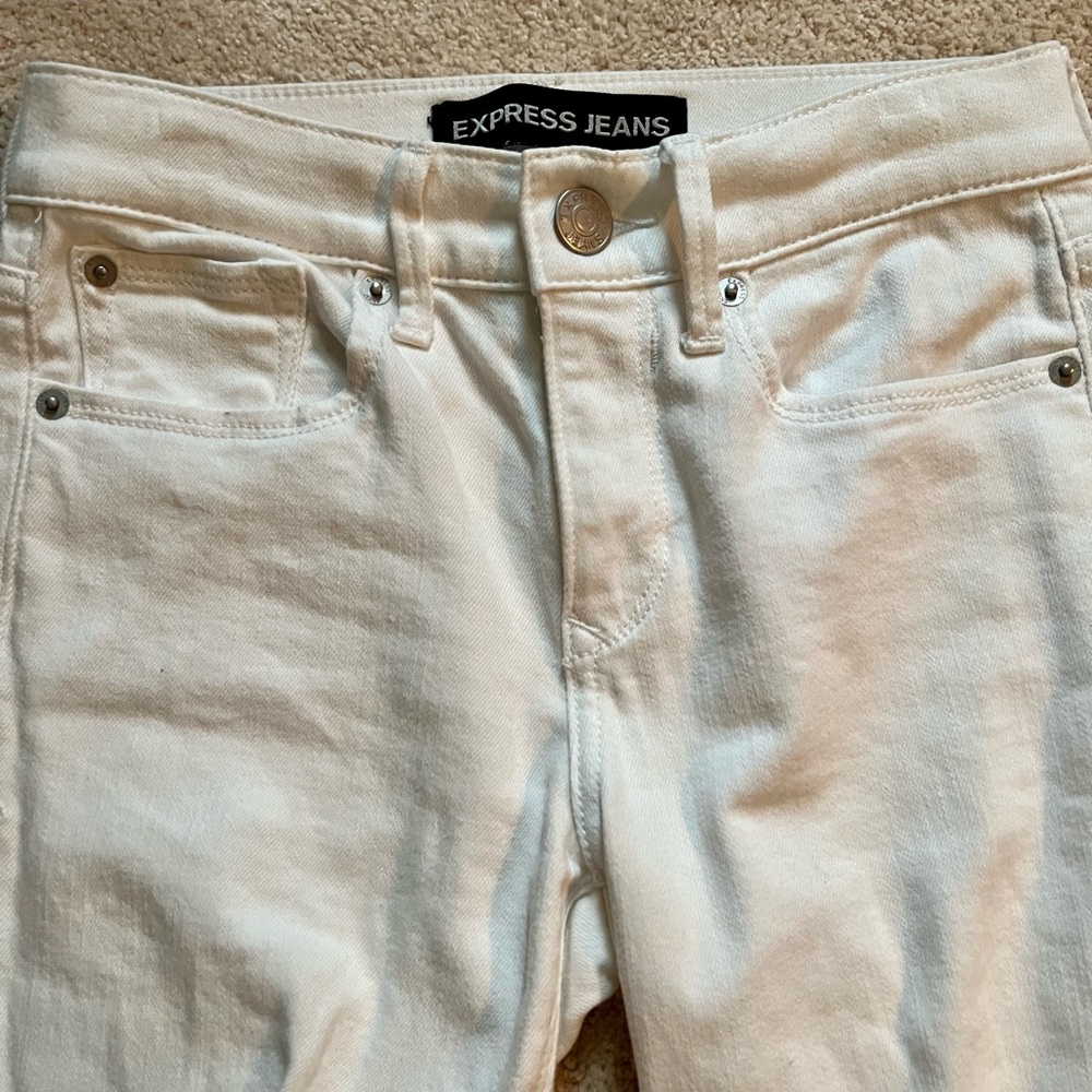 Express Jeans - Picture 2 of 7